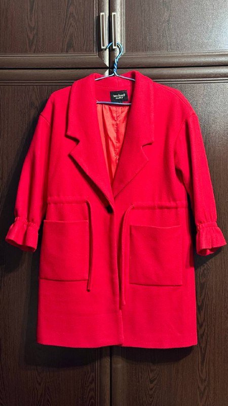 Пальто красное женское размер L
