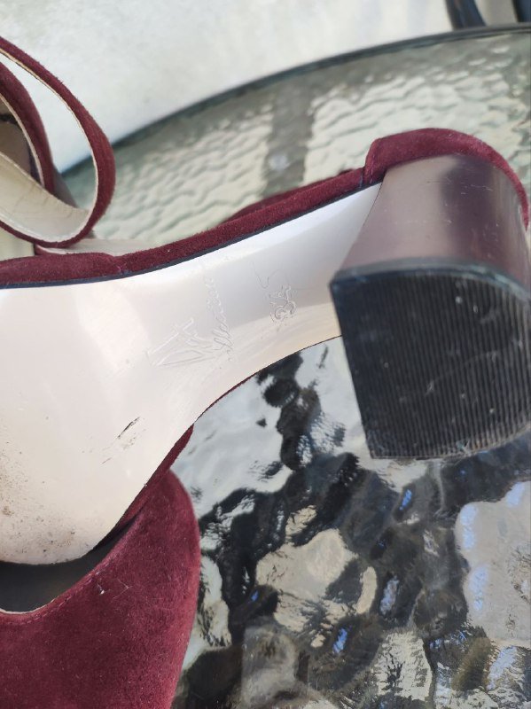 Туфли, босоножки размер 34-35 6