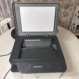 Принтер HP черно-белый 2