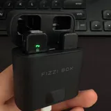 Петличный микрофон Fizzi Box Lightning 2