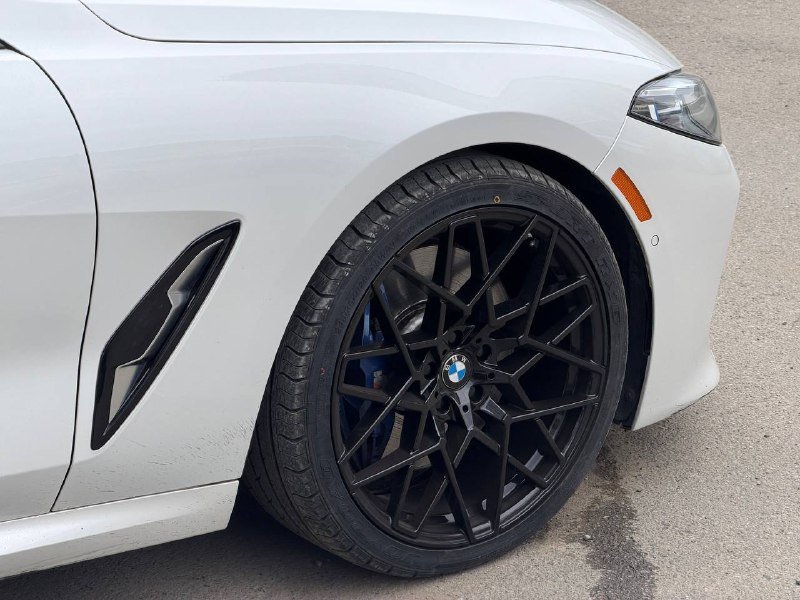 BMW 840i 9