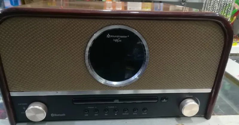 Музыкальный проигрыватель Soundmaster 1