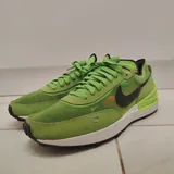 Nike Waffle Electric Green 3