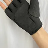 Спортивные перчатки, наколенники, массажный ролл 2