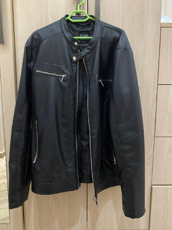 Мужская кожаная куртка