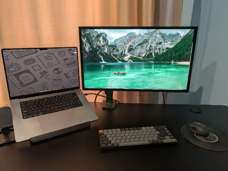 Apple Studio Display 5K монитор 1