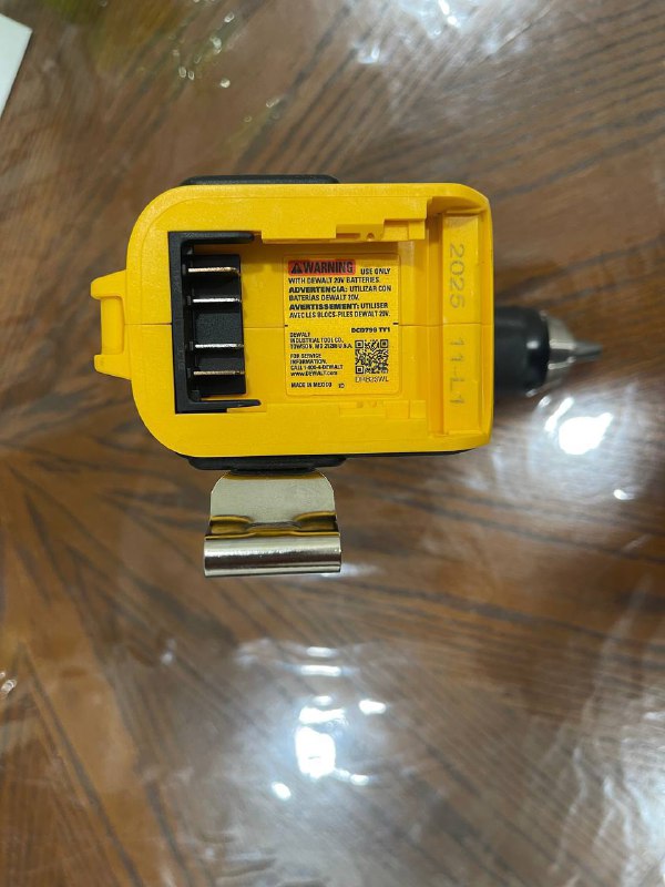 шуруповерт DeWalt DCD799 новый оригинал 4