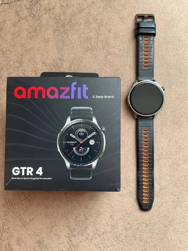 Amazfit GTR 4 умные часы