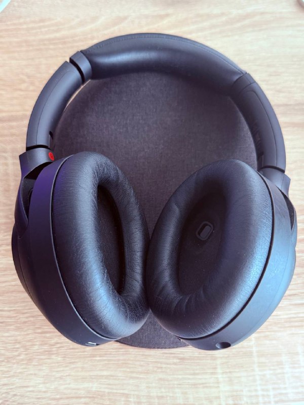 Sony WH-1000XM4 наушники 2