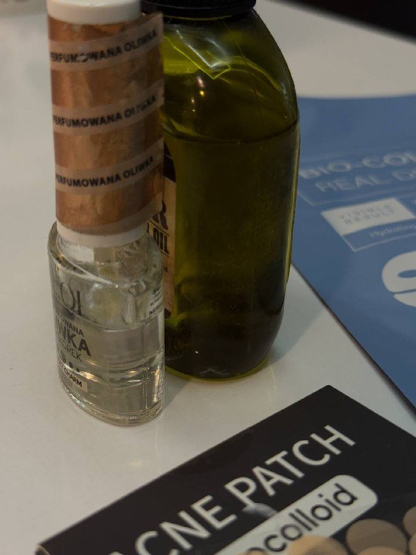 Набор уходовых средств: масла, маска, патчи, дезодорант, спонжи, щетка 2