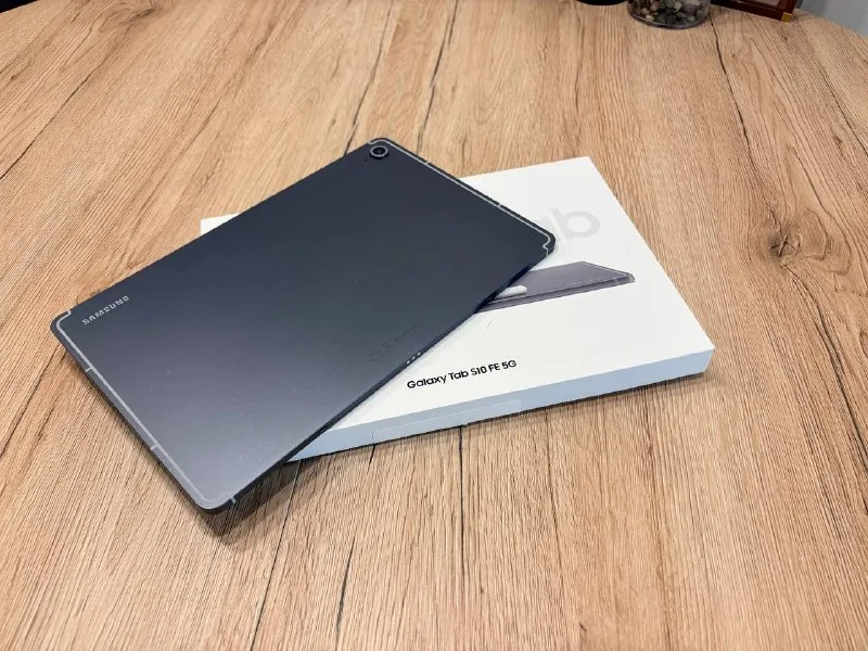 Планшет Samsung Galaxy Tab S10FE 8/128 1