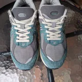Кроссовки New Balance 2002 2