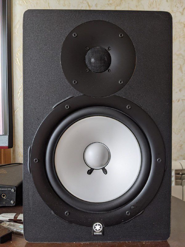Активные студийные мониторы Yamaha HS80M 2