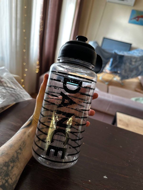 Бутылки силиконовая складная 600 мл и обычная с соской 1 литр 3