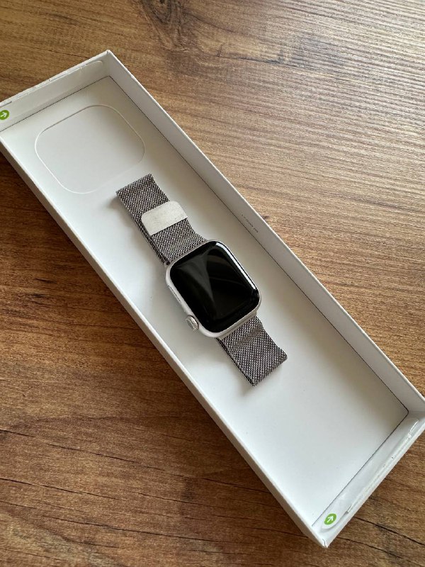 Apple Watch Series 9, 41mm Starlight
