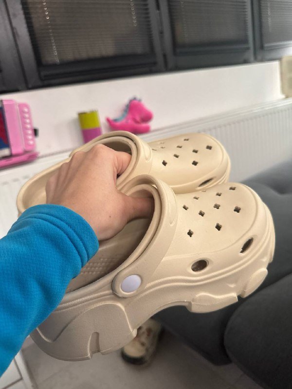 Кроксы новые размер 36