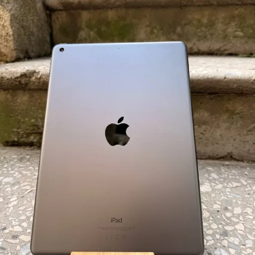 iPad 9