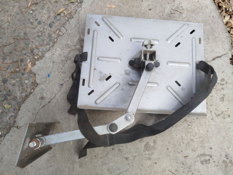 Кронштейн для телевизора старого типа 2