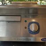 Профессиональный электрический гриль Electrolux 4