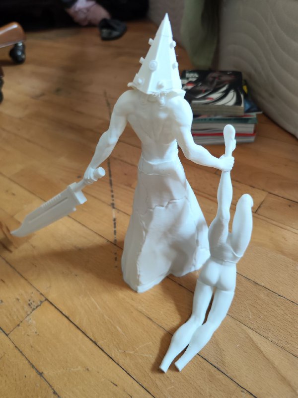 Пирамид хед фигурка сделанная на 3д принтере 3