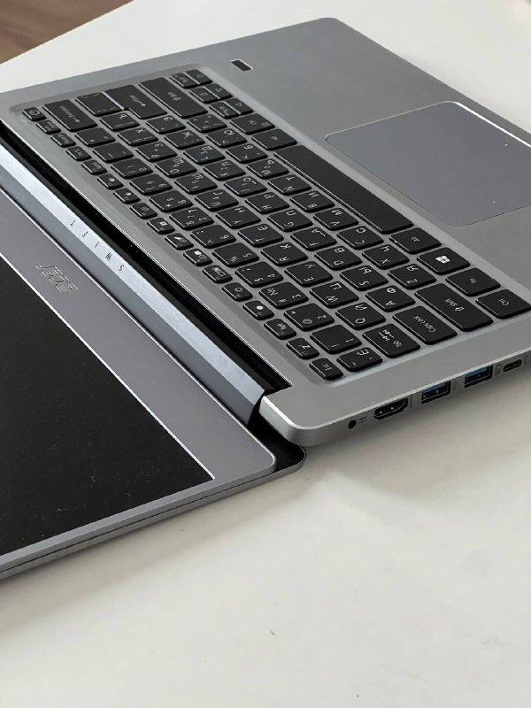 Ноутбук Acer Swift 3 i7 8 поколения 6