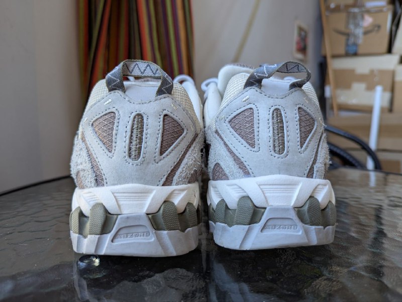 кроссовки New Balance 610 5