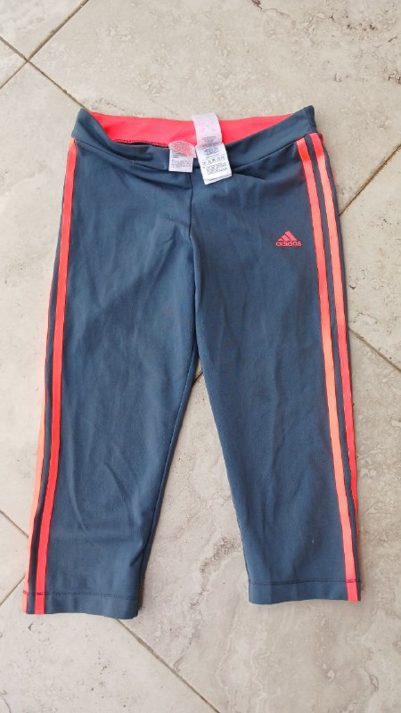 Леггинсы, Куртка, Джинсы, Adidas велосипедки, Рубашка, Шарф, Сапоги Quecha 4