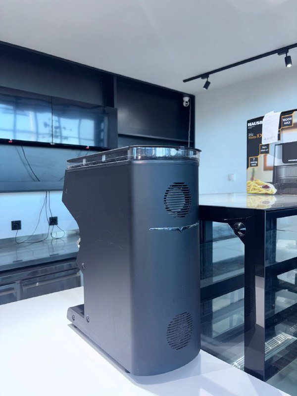 Проф. эспрессо-машина Victoria Arduino Eagle Tempo и кофемолка Mythos MYG75