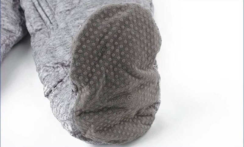 Детский зимний комбинезон GAP на пуху 8