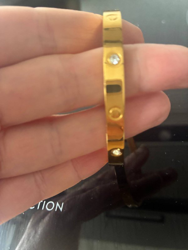 Золотистый браслет с камнями 3