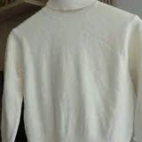 Шерстяная водолазка Uniqlo 1