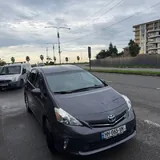 Toyota Prius V, 2012, 1.8 Hybrid 2