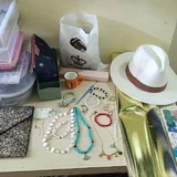 Набор для рукоделия, клатч, шиньоны, шляпа, бижутерия 1