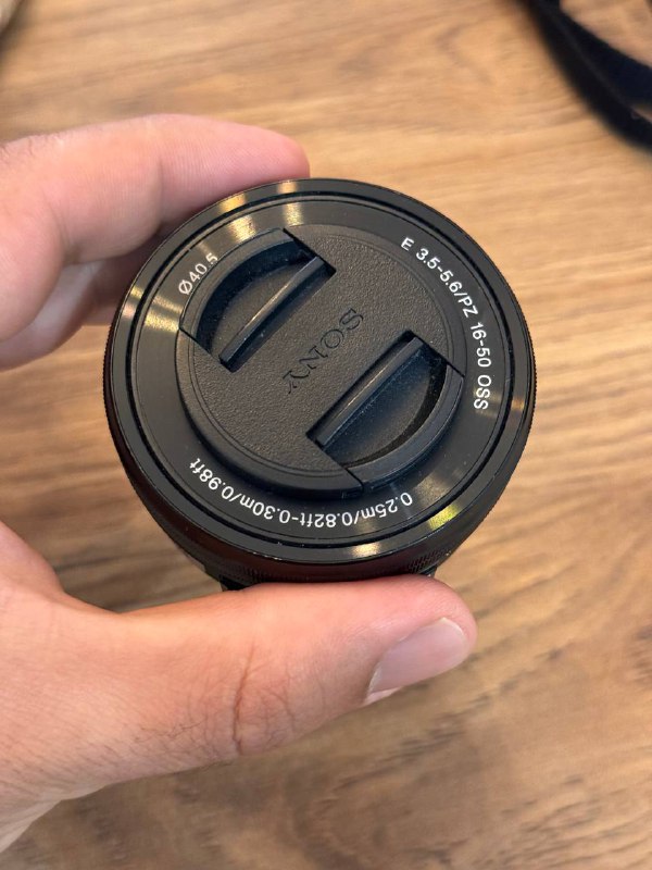 Sony ZV-E10 камера, объектив 16-50 OSS, карта памяти 128ГБ 10