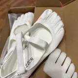 Пятипалые кроссовки barefoot, 24 см 2