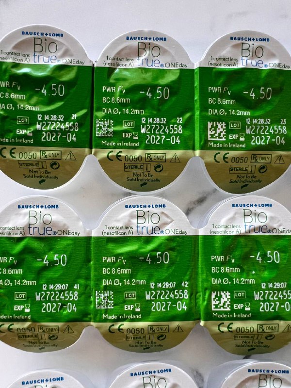 Интерьерные свечи, полка, пальто, чехол на iPhone, украшение, массажный стол, кружки, линзы 10