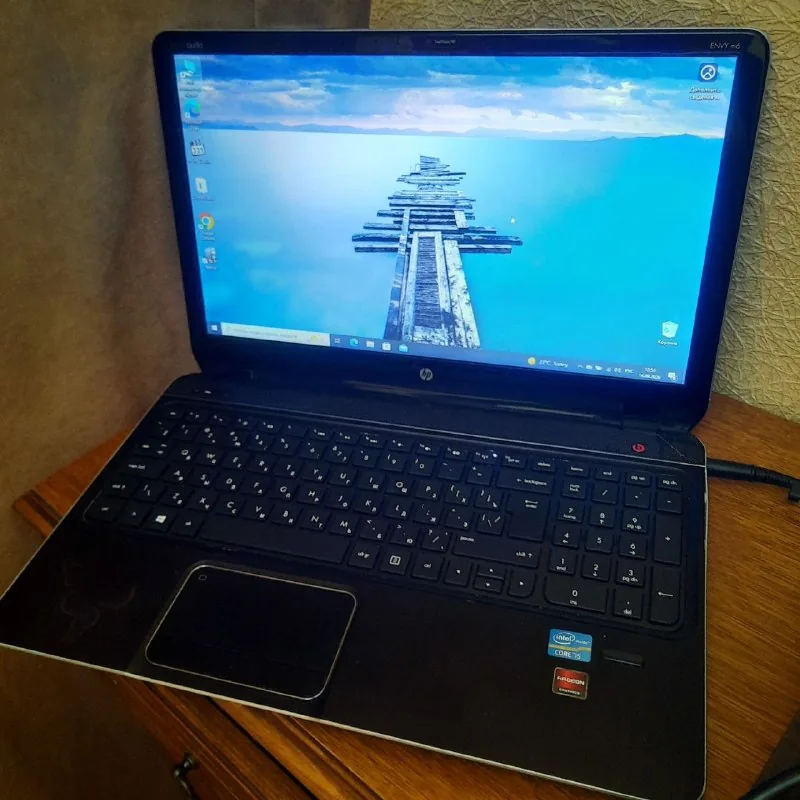 Ноутбук HP Envy m6 1