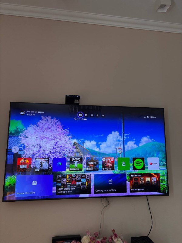 Xbox Series X 1TB, 2 геймпада, док-станция для зарядки 3