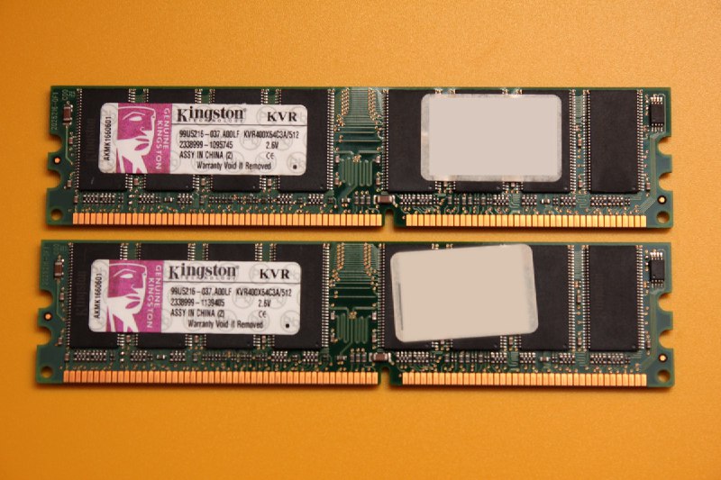 SDRAM PC133 ECC SAMSUNG, DDR 512MB PC3200 DIMM, PCI TV-TUNER AVerMedia Studio 307, DDR400 256MB DIMM JetRam, IDE ATA кабель, DDR400 512MB Kingston 6