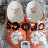 Crocs 1