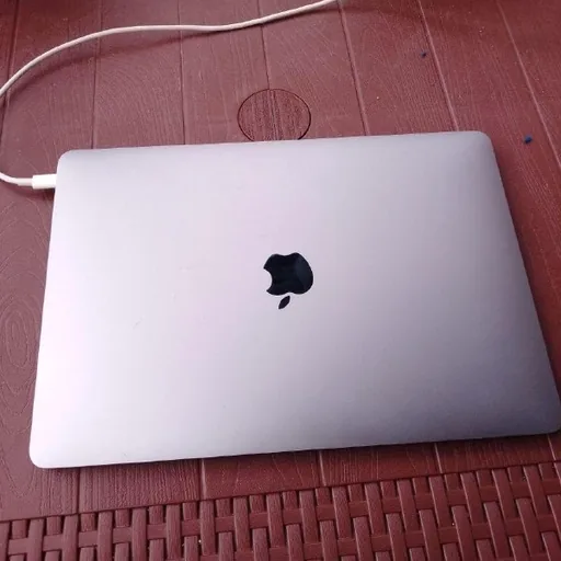 Macbook Air 13 M1 8GB