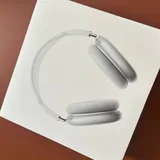 Apple AirPods Max 4