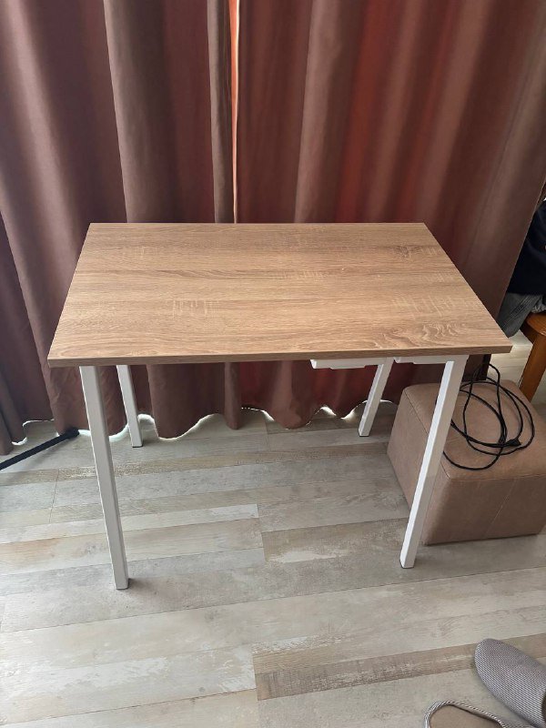 Столик, кресло, настольная лампа, стойка, рабочий стол, RGB светильники 5