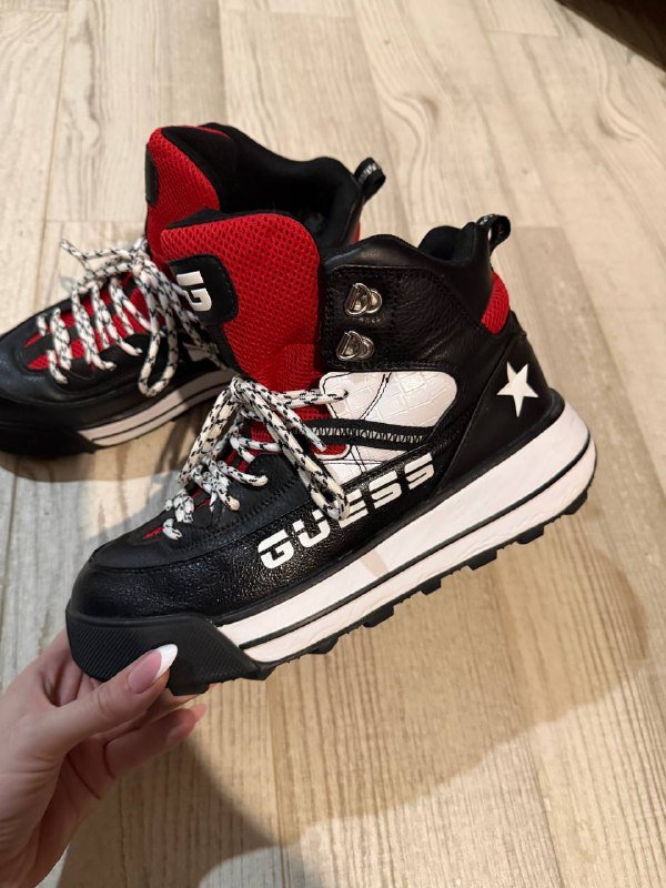 женская одежда, обувь, куртка, ботинки, рюкзак, сумка 6