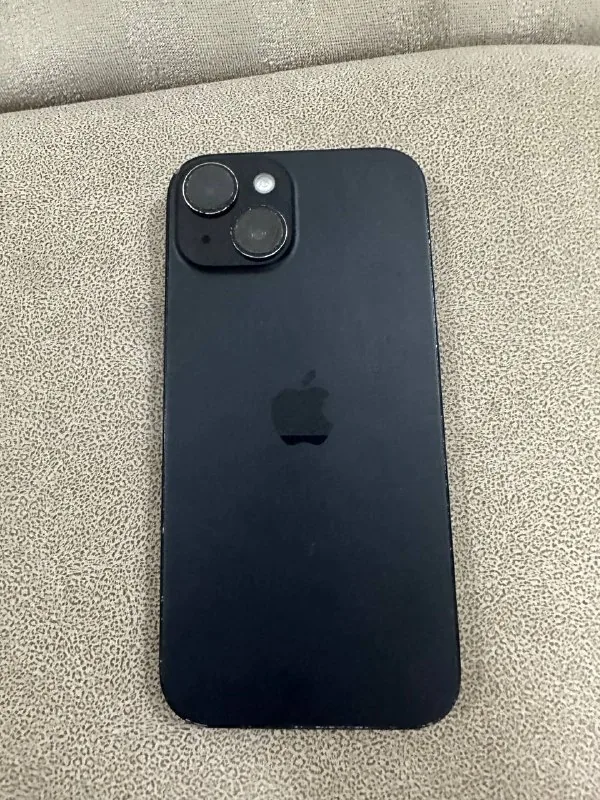iPhone 15 1
