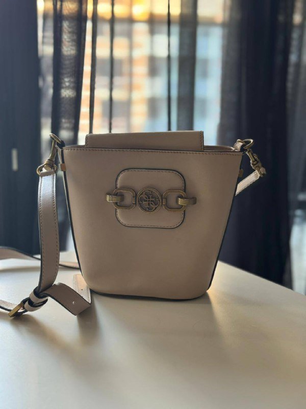 Женские сумки Furla и Guess б/у 5