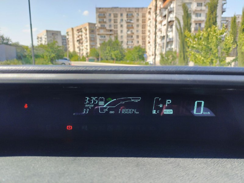 Toyota 2014 автомашина в отличном состоянии 5