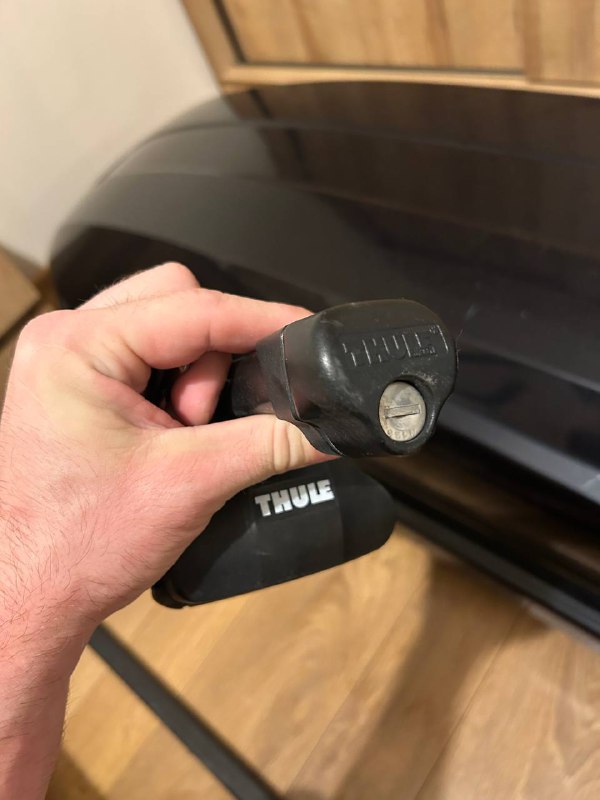 Шведский багажник на крышу Biltema с креплениями Thule 4