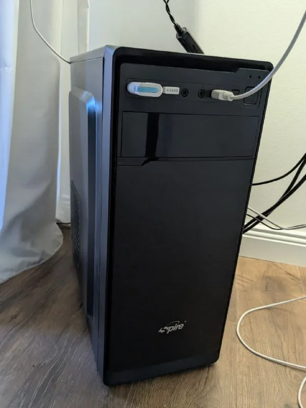 Корпус для ПК Zalman и Spire 1