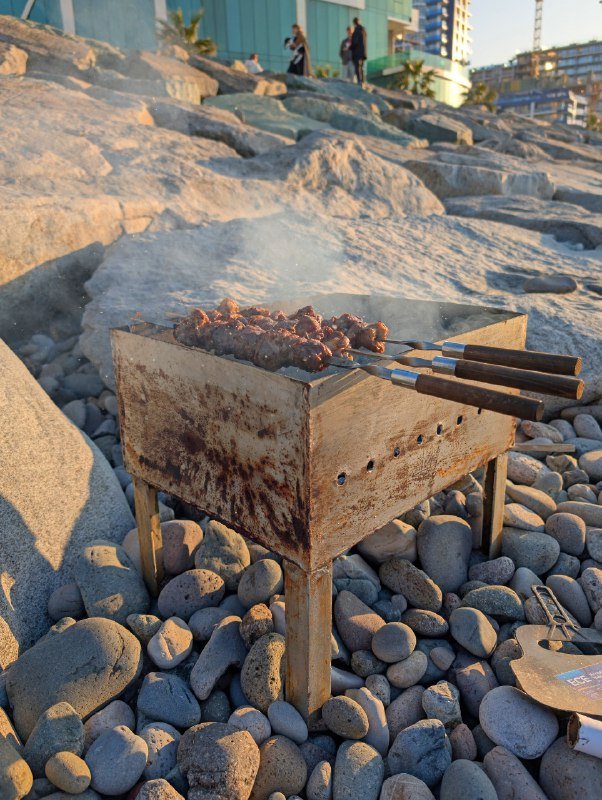 Мангал из толстого металла для шашлыка 2